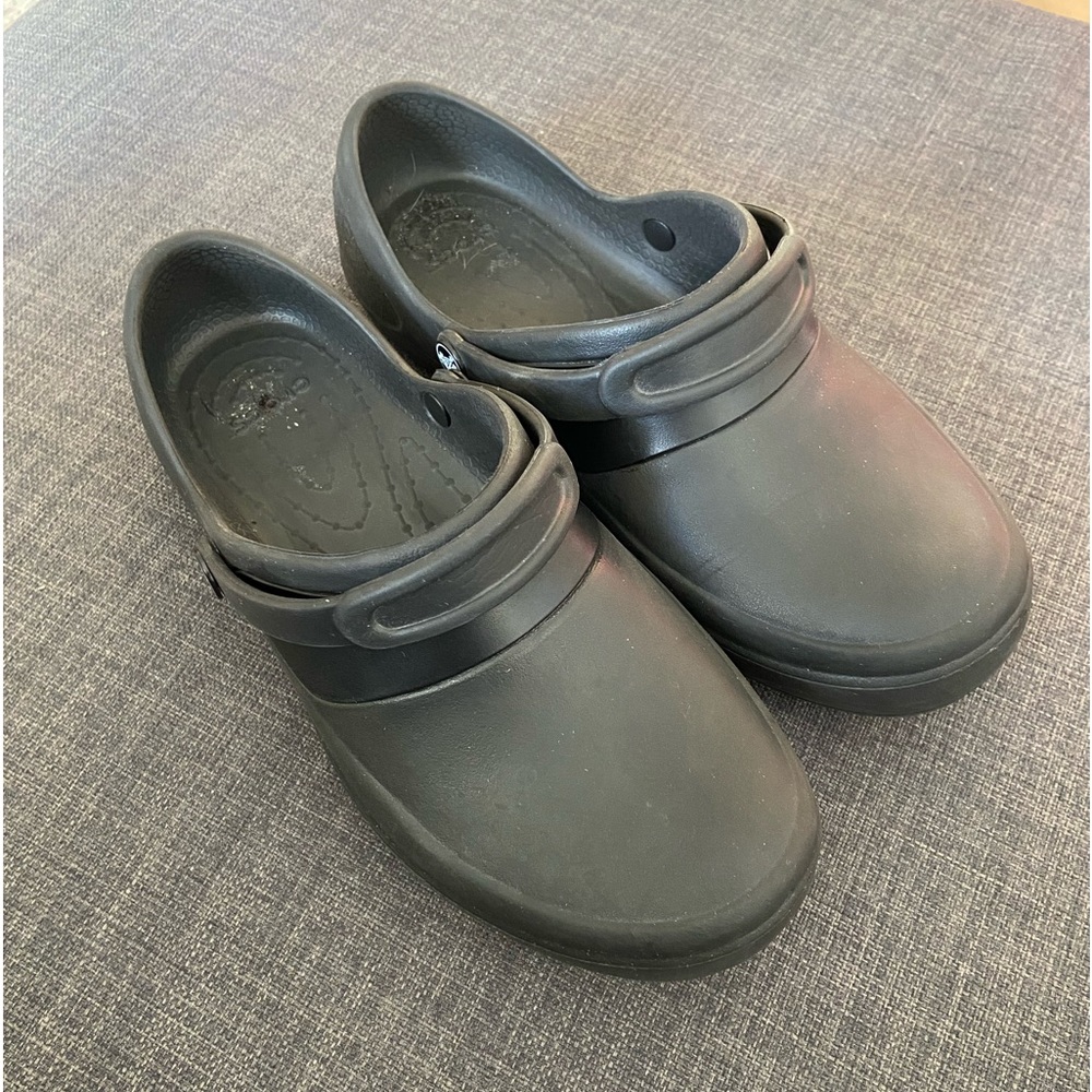 Crocs Women’s Sz 8 Work Clogs Black
